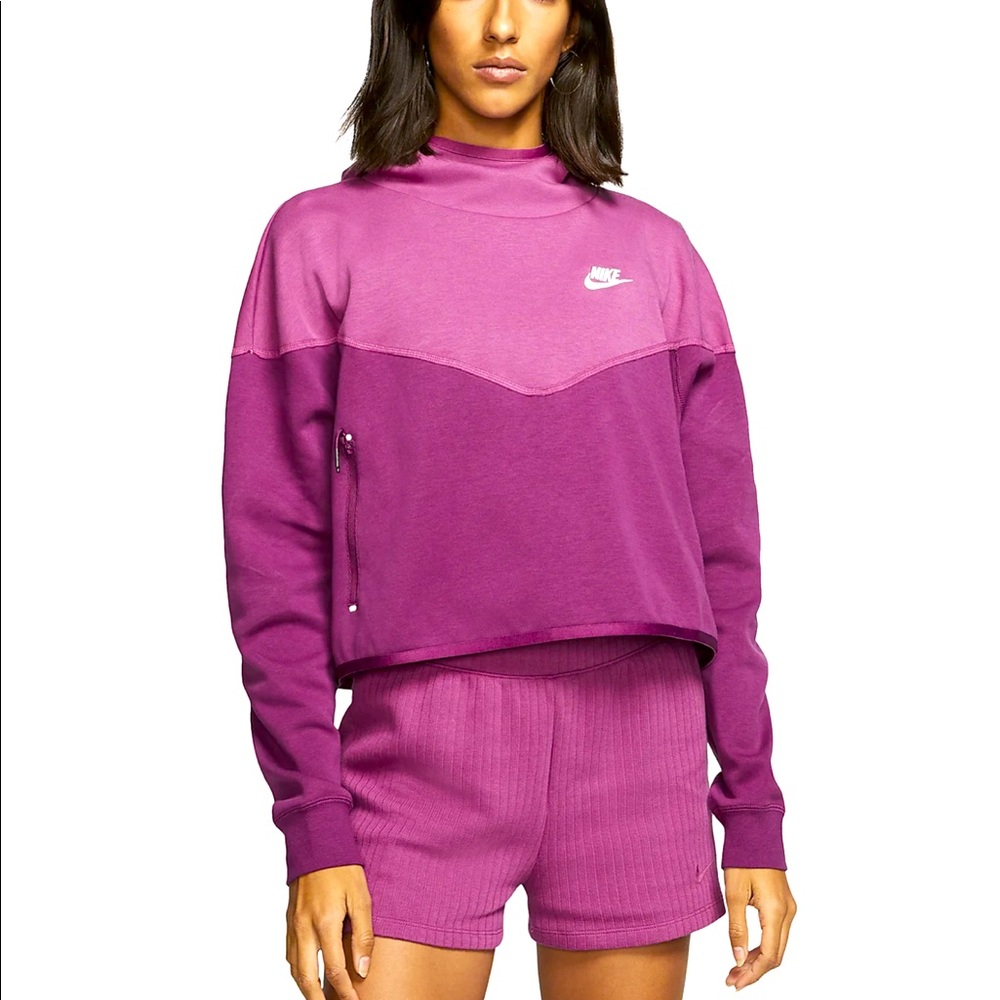 Nike Sweater